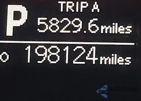 2016 Toyota Corolla S Plus z USA, uszkodzony, nr VIN 2T1BURHE2GC632483